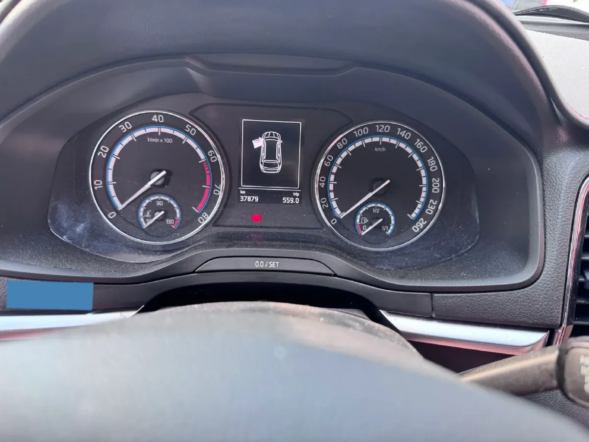 2020 Skoda Karoq 1.4T 150HP L4 7DCT,autocango,china used car exporter,china ev exporter,chinese used car exporter,chinese used ev exporter