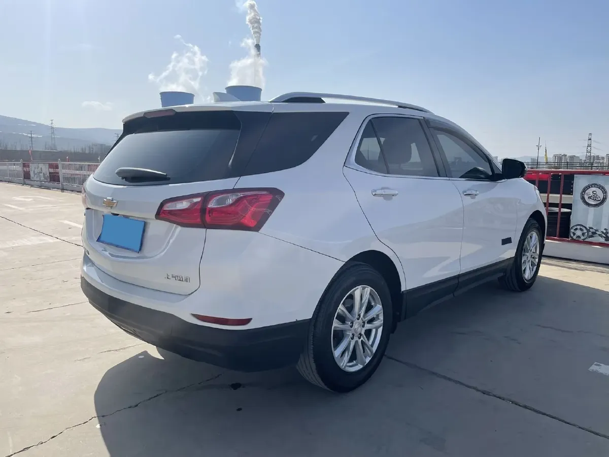 2019 Chevrolet Equinox 1.5T 180HP L4 6AT,autocango,china used car exporter,china ev exporter,chinese used car exporter,chinese used ev exporter