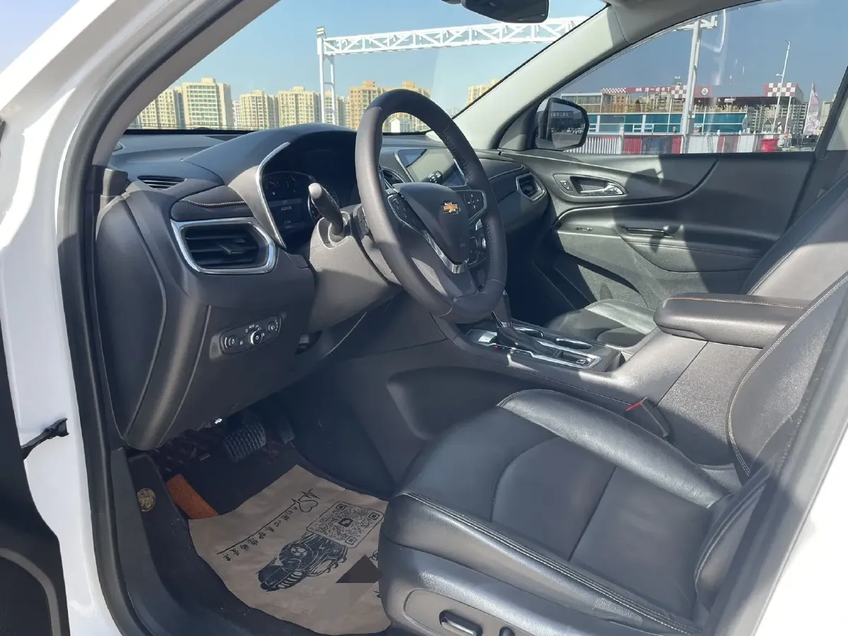 2019 Chevrolet Equinox 1.5T 180HP L4 6AT,autocango,china used car exporter,china ev exporter,chinese used car exporter,chinese used ev exporter