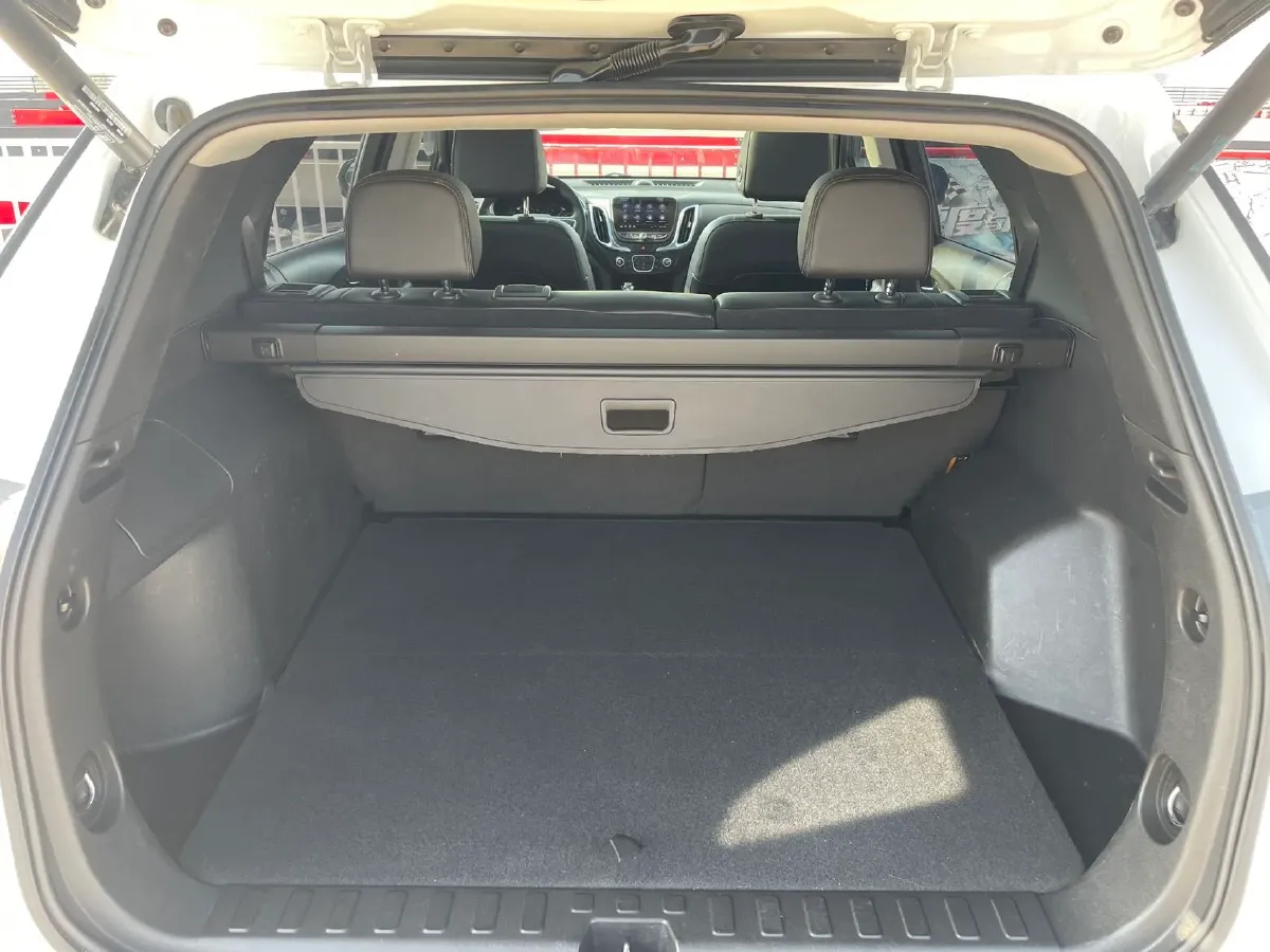 2019 Chevrolet Equinox 1.5T 180HP L4 6AT,autocango,china used car exporter,china ev exporter,chinese used car exporter,chinese used ev exporter