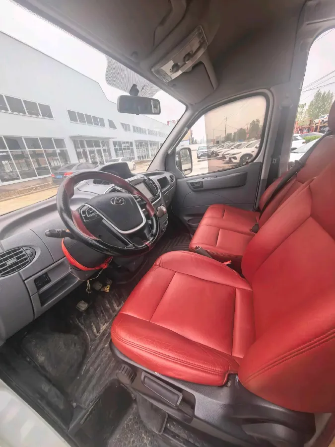 2020 MAXUS T70 2.0T 163HP L4 6MT,autocango,china used car exporter,china ev exporter,chinese used car exporter,chinese used ev exporter