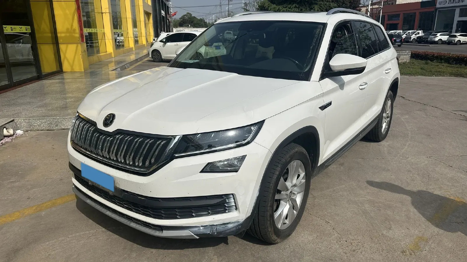 2018 Skoda Kodiak 2.0T 186HP L4 7DCT,autocango,china used car exporter,china ev exporter,chinese used car exporter,chinese used ev exporter