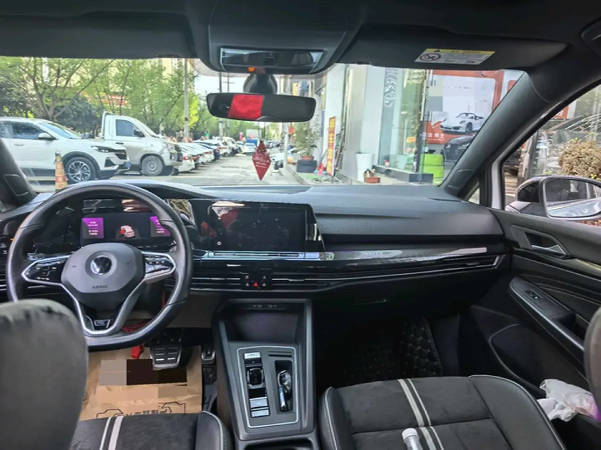 2023 Volkswagen Golf 1.4T 150HP L4 7DCT,autocango,china used car exporter,china ev exporter,chinese used car exporter,chinese used ev exporter