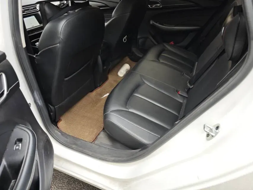 2018 Roewe Ei5 BEV 35KWH,autocango,china used car exporter,china ev exporter,chinese used car exporter,chinese used ev exporter