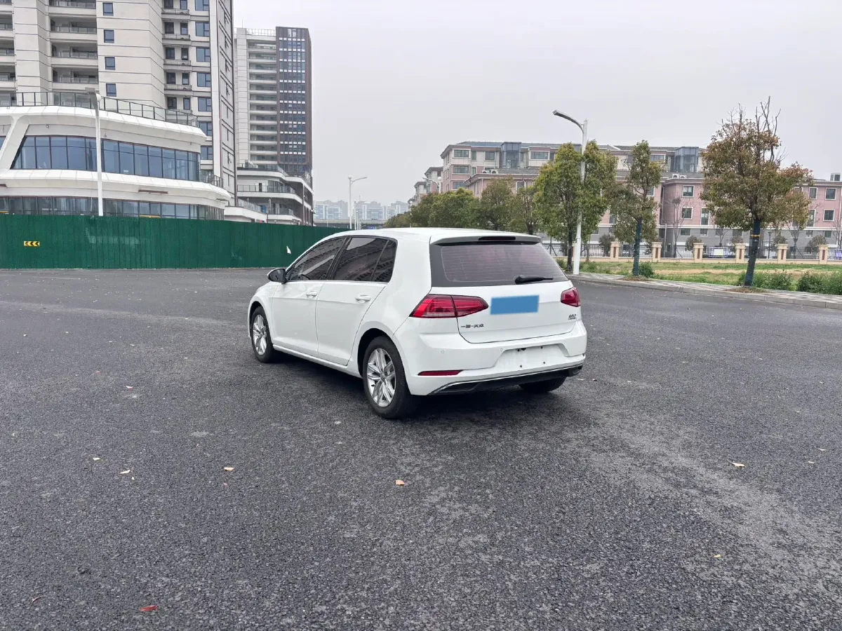 2018 Volkswagen Golf 1.4T 131HP L4 7DCT,autocango,china used car exporter,china ev exporter,chinese used car exporter,chinese used ev exporter