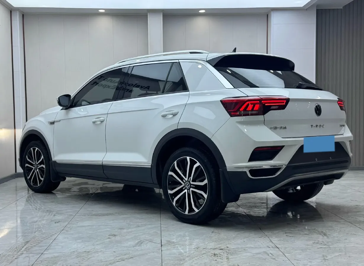 2022 Volkswagen T-Roc 1.4T 150HP L4 7DCT,autocango,china used car exporter,china ev exporter,chinese used car exporter,chinese used ev exporter