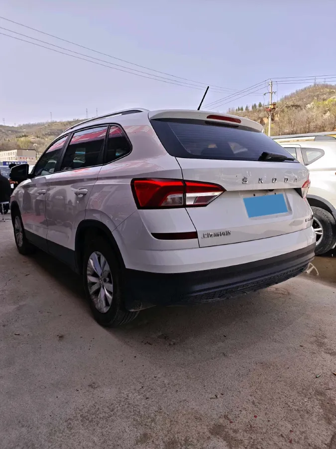 2020 Skoda Kamiq 1.5L 112HP L4 6AT,autocango,china used car exporter,china ev exporter,chinese used car exporter,chinese used ev exporter