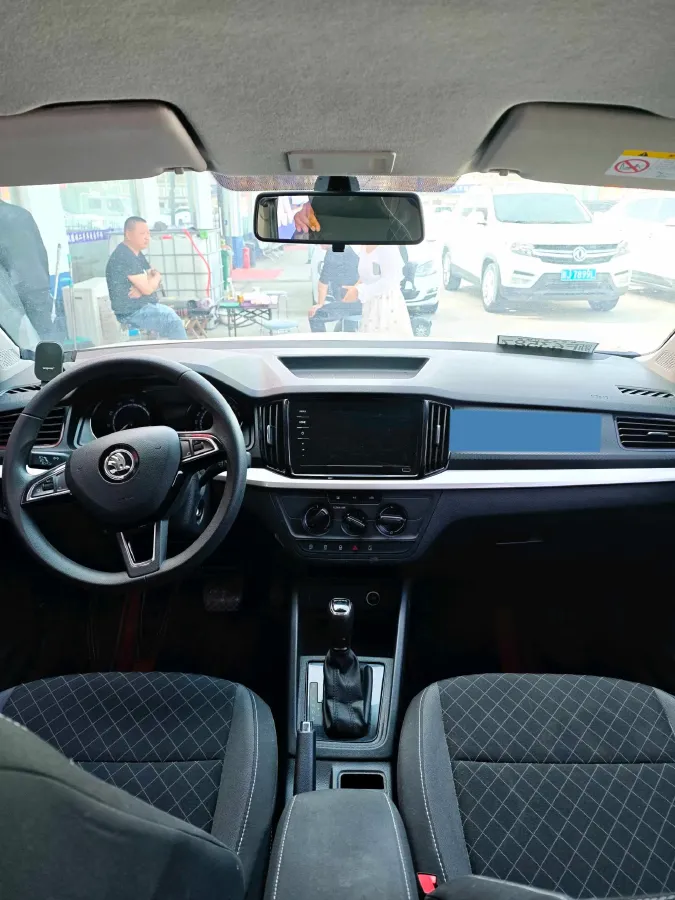 2020 Skoda Kamiq 1.5L 112HP L4 6AT,autocango,china used car exporter,china ev exporter,chinese used car exporter,chinese used ev exporter