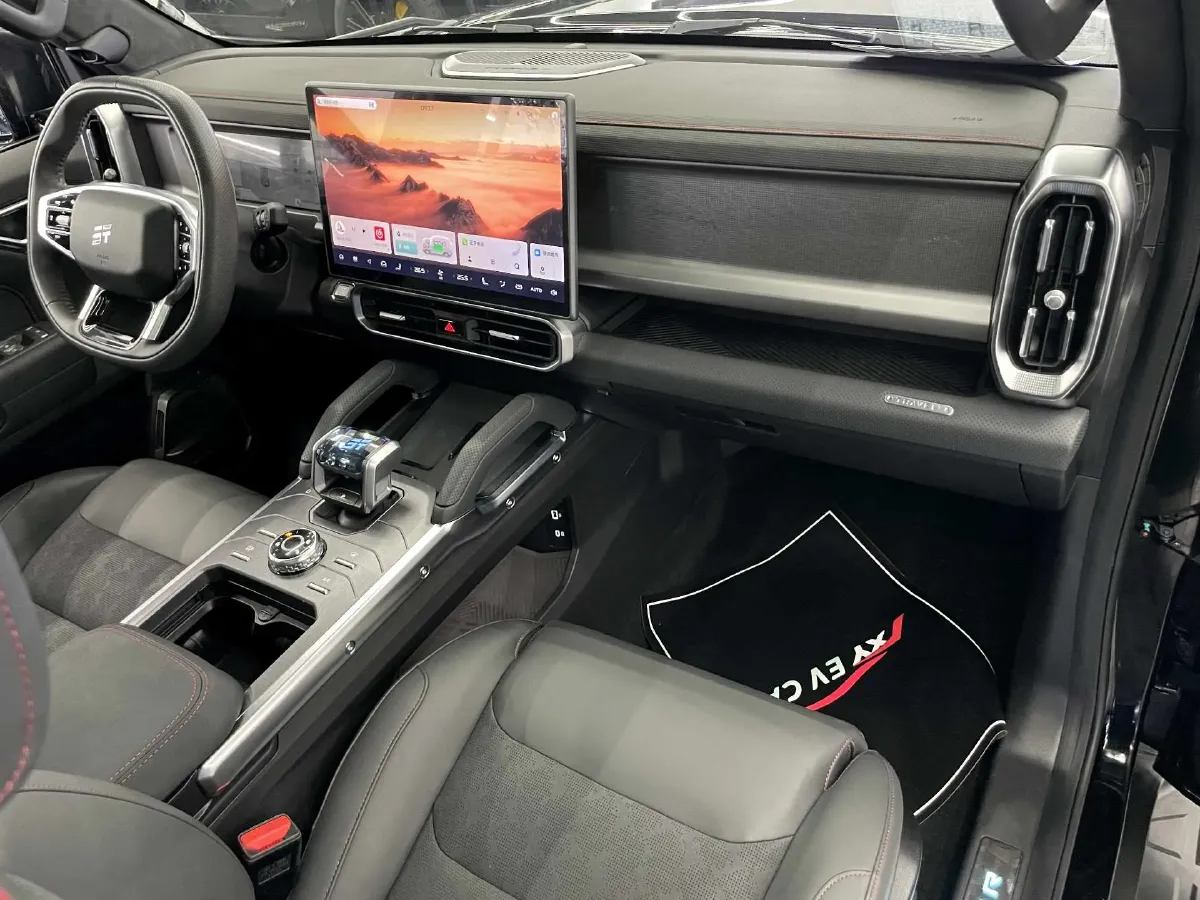 2024 Jetour Traveller 2.0T 254HP L4 7DCT,autocango,china used car exporter,china ev exporter,chinese used car exporter,chinese used ev exporter