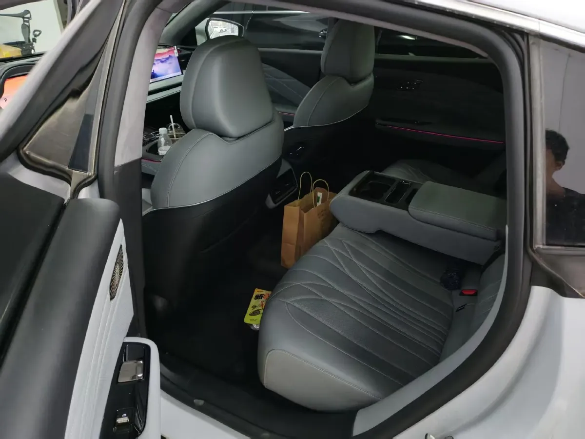 2025 MAXUS InterstellarX 2.5T 224HP L4 8AT,autocango,china used car exporter,china ev exporter,chinese used car exporter,chinese used ev exporter