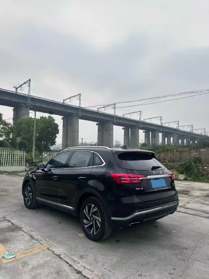 2022 HongQi HS5 2.0T 224HP L4 6AT,autocango,china used car exporter,china ev exporter,chinese used car exporter,chinese used ev exporter