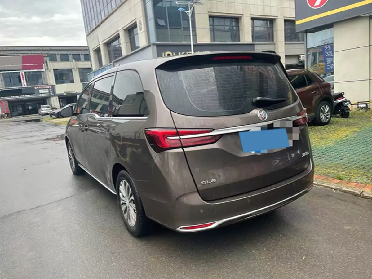 2023 Buick GL8 2.0T 237HP L4 9AT,autocango,china used car exporter,china ev exporter,chinese used car exporter,chinese used ev exporter