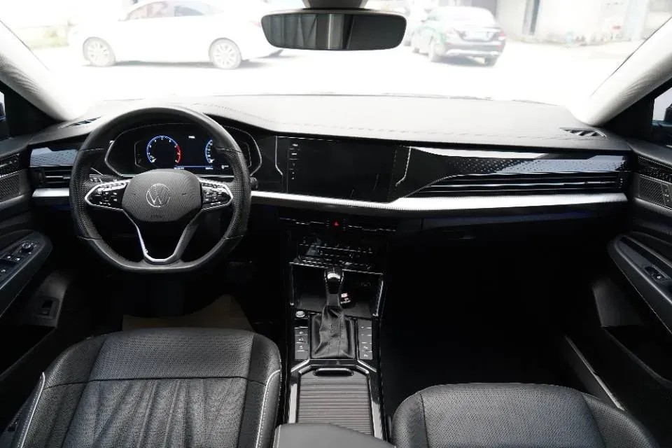 2022 Xpeng P7 BEV 60.2KWH,autocango,china used car exporter,china ev exporter,chinese used car exporter,chinese used ev exporter