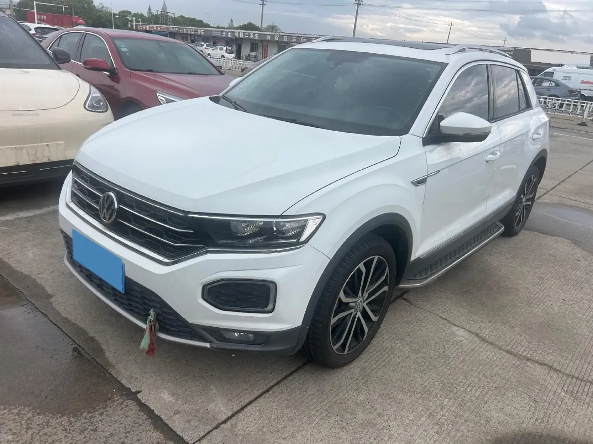 2019 Volkswagen T-Roc 1.4T 150HP L4 7DCT,autocango,china used car exporter,china ev exporter,chinese used car exporter,chinese used ev exporter