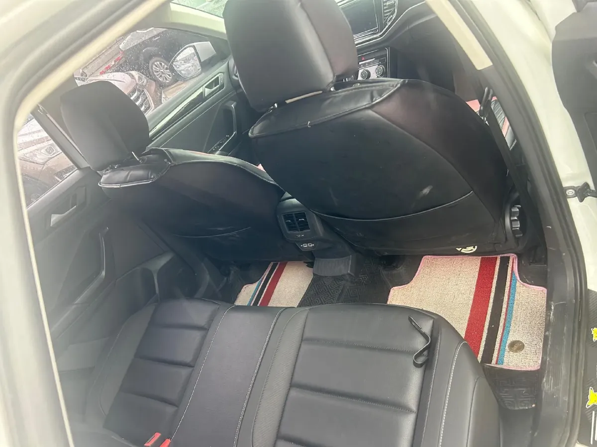 2019 Volkswagen T-Roc 1.4T 150HP L4 7DCT,autocango,china used car exporter,china ev exporter,chinese used car exporter,chinese used ev exporter