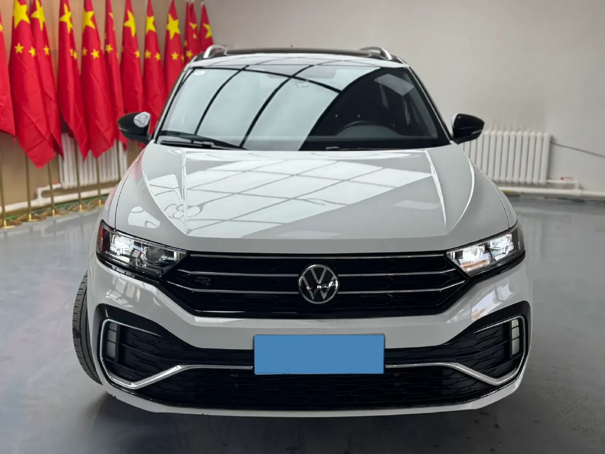 2022 Volkswagen T-Roc 1.4T 150HP L4 7DCT,autocango,china used car exporter,china ev exporter,chinese used car exporter,chinese used ev exporter