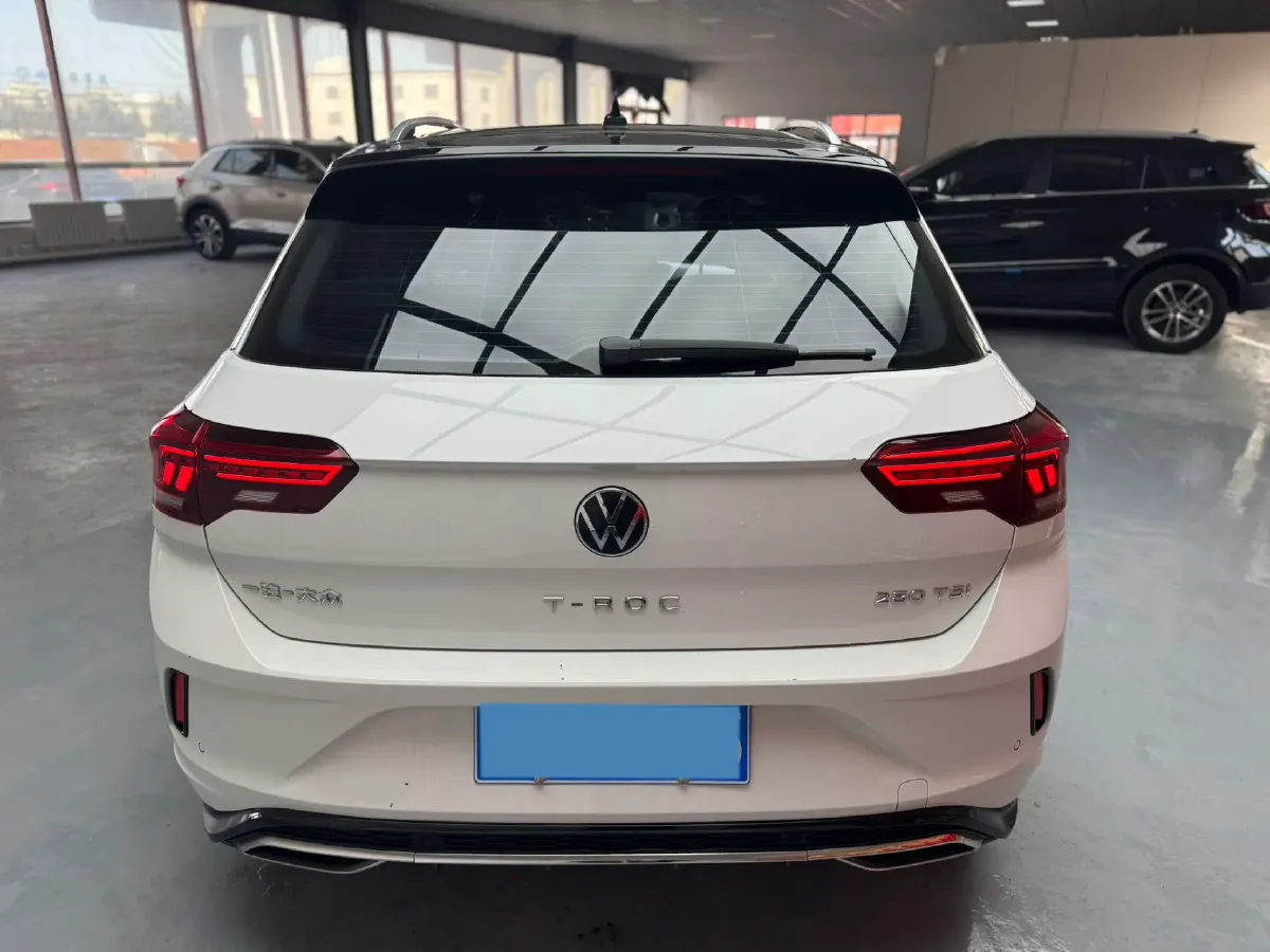 2022 Volkswagen T-Roc 1.4T 150HP L4 7DCT,autocango,china used car exporter,china ev exporter,chinese used car exporter,chinese used ev exporter