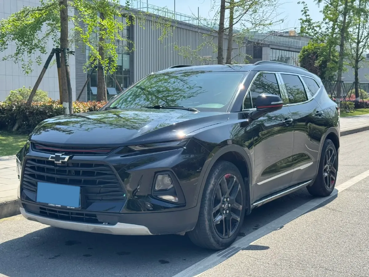 2020 Chevrolet Blazer 2.0T 237HP L4 9AT,autocango,china used car exporter,china ev exporter,chinese used car exporter,chinese used ev exporter