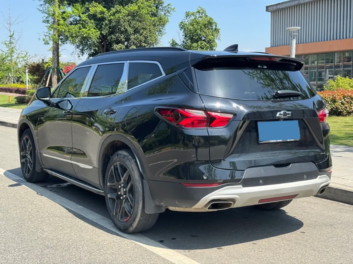 2020 Chevrolet Blazer 2.0T 237HP L4 9AT,autocango,china used car exporter,china ev exporter,chinese used car exporter,chinese used ev exporter