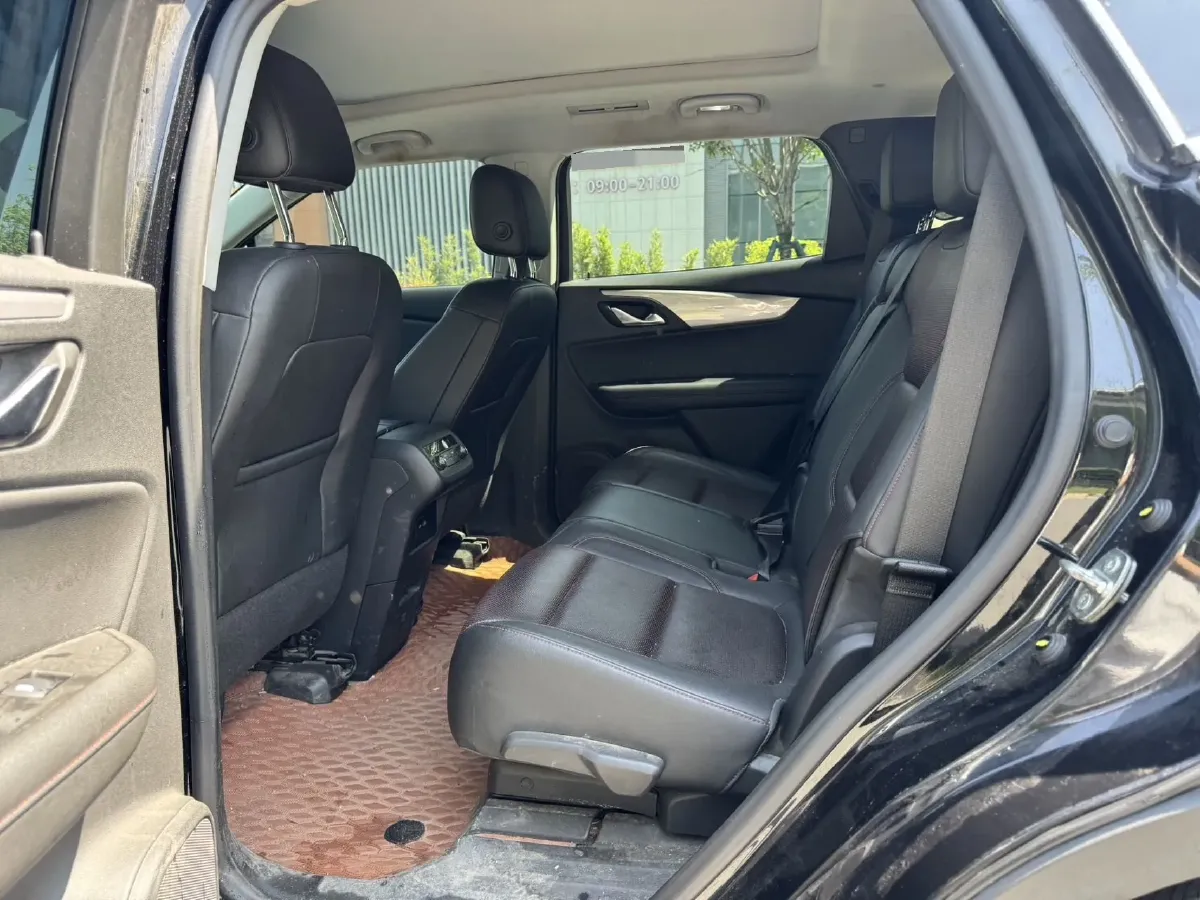 2020 Chevrolet Blazer 2.0T 237HP L4 9AT,autocango,china used car exporter,china ev exporter,chinese used car exporter,chinese used ev exporter