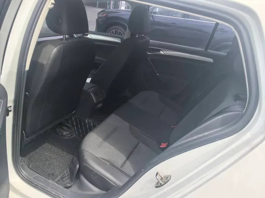 2019 Chery Tiggo 8 1.6T 197HP L4 7DCT,autocango,china used car exporter,china ev exporter,chinese used car exporter,chinese used ev exporter