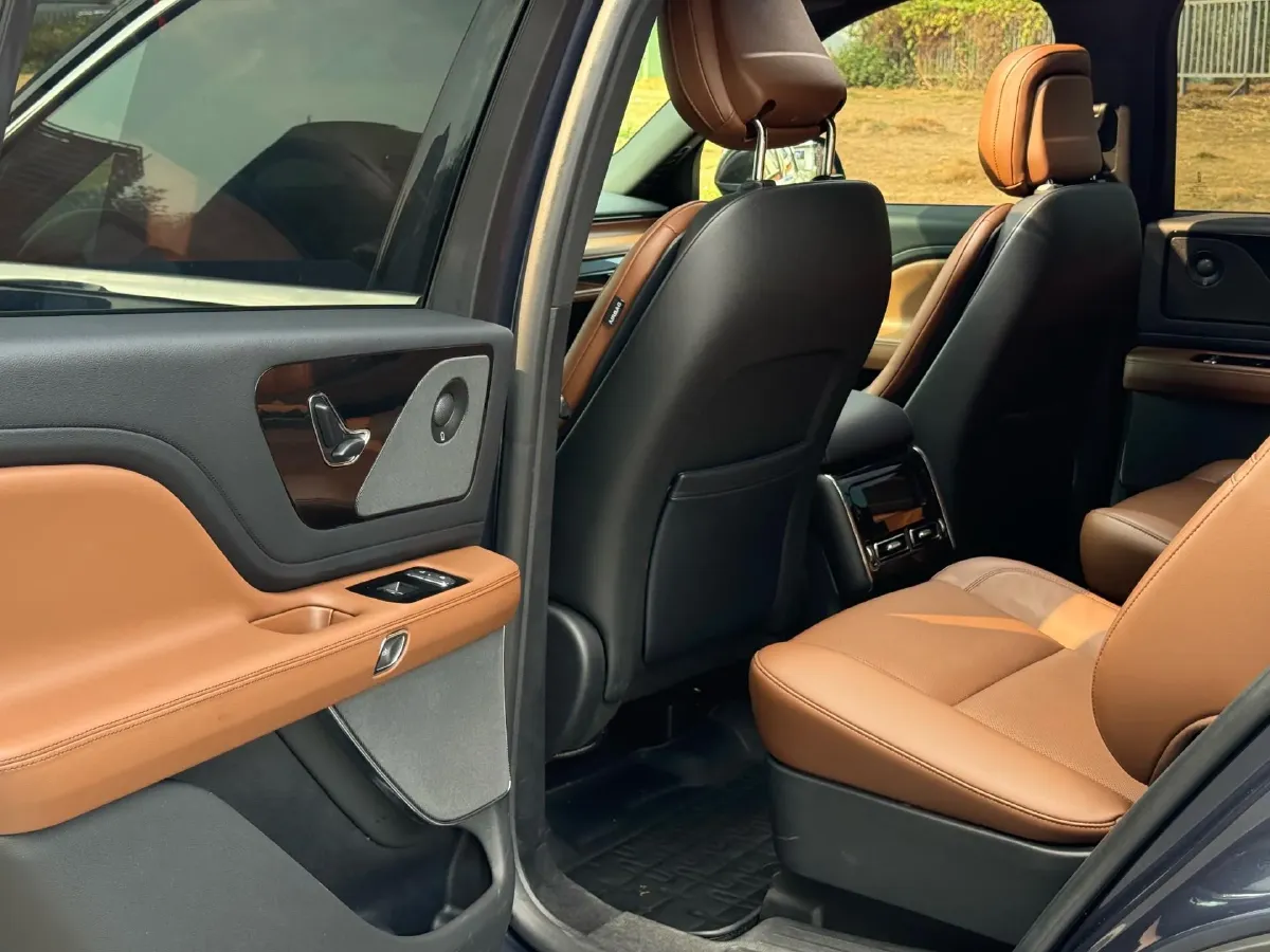 2022 Lincoln Aviator 3.0T 355HP V6 10AT,autocango,china used car exporter,china ev exporter,chinese used car exporter,chinese used ev exporter