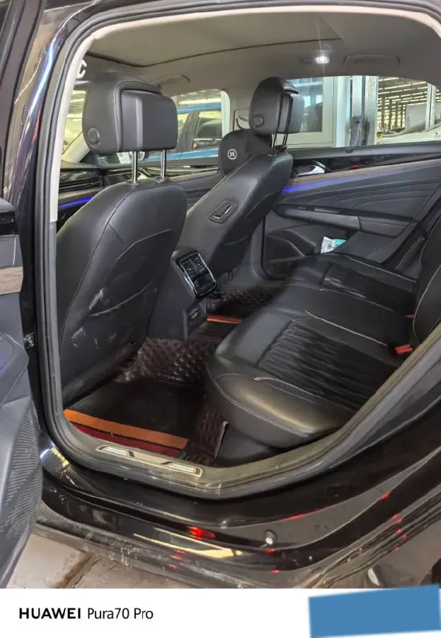 2019 Volvo V40 1.5T 152HP L4 6AT,autocango,china used car exporter,china ev exporter,chinese used car exporter,chinese used ev exporter