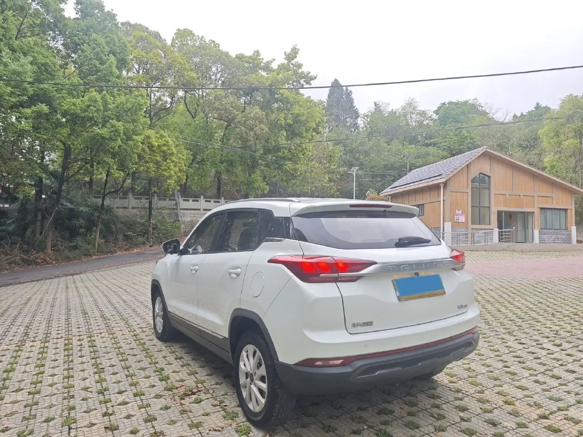 2019 BeiJing Auto X3 1.5T 150HP L4 6MT,autocango,china used car exporter,china ev exporter,chinese used car exporter,chinese used ev exporter