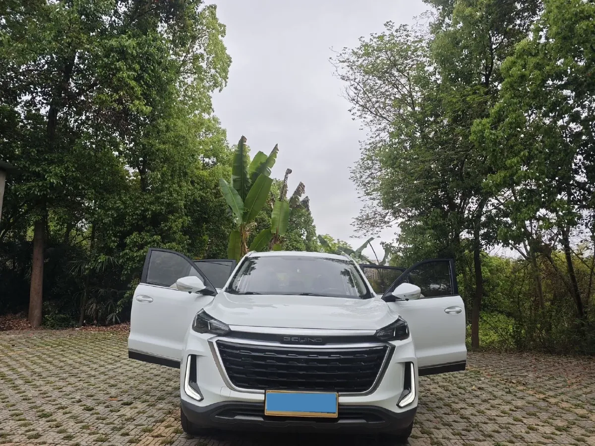 2019 BeiJing Auto X3 1.5T 150HP L4 6MT,autocango,china used car exporter,china ev exporter,chinese used car exporter,chinese used ev exporter