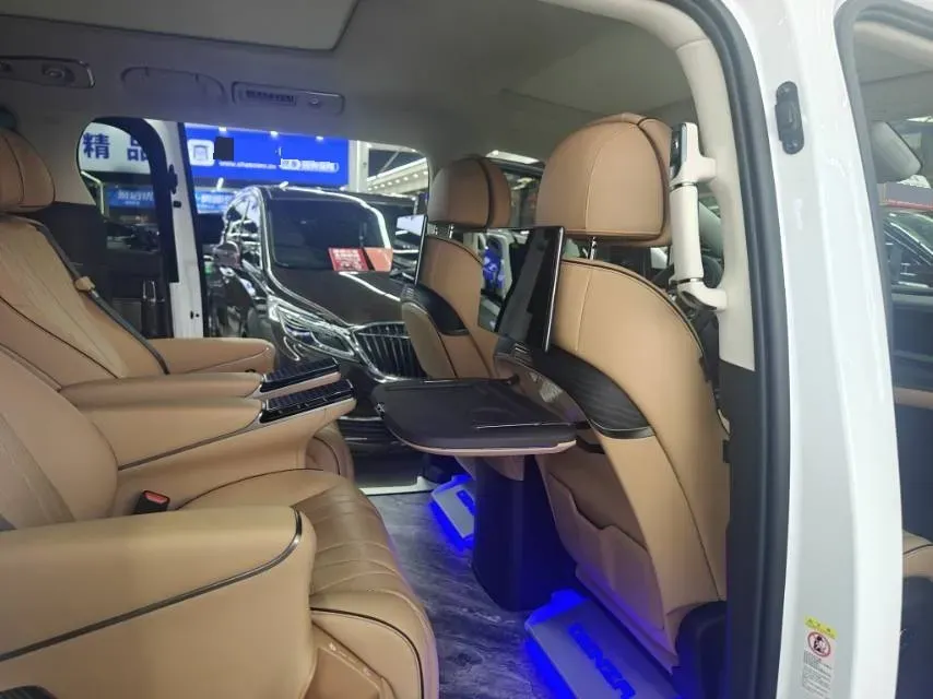 2024 Denza D9 1.5T 139HP L4 E-CVT PHEV 40KWH,autocango,china used car exporter,china ev exporter,chinese used car exporter,chinese used ev exporter