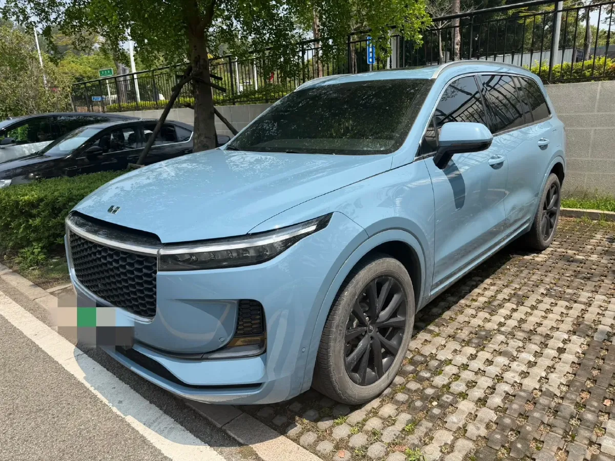 2021 Li ONE Range Extended 131HP REEV 40.5KWH,autocango,china used car exporter,china ev exporter,chinese used car exporter,chinese used ev exporter