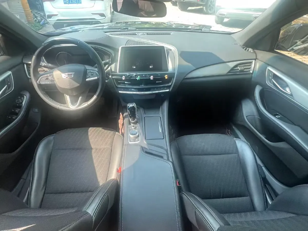 2021 Cadillac CT5 2.0T 237HP L4 10AT,autocango,china used car exporter,china ev exporter,chinese used car exporter,chinese used ev exporter