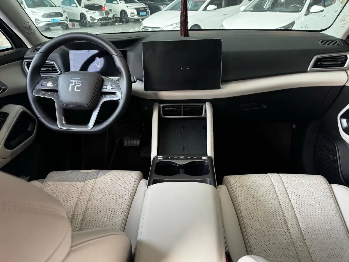 2024 BYD YuanUP BEV 45.12KWH,autocango,china used car exporter,china ev exporter,chinese used car exporter,chinese used ev exporter