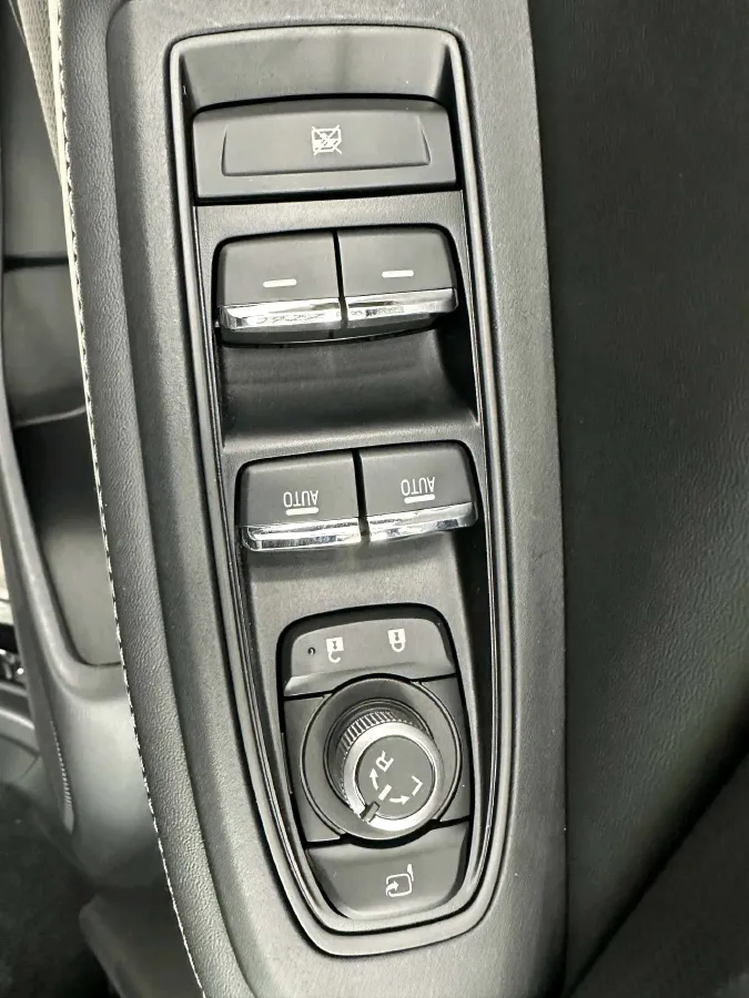 2022 Subaru Forester 2.0L 154HP H4 CVT,autocango,china used car exporter,china ev exporter,chinese used car exporter,chinese used ev exporter