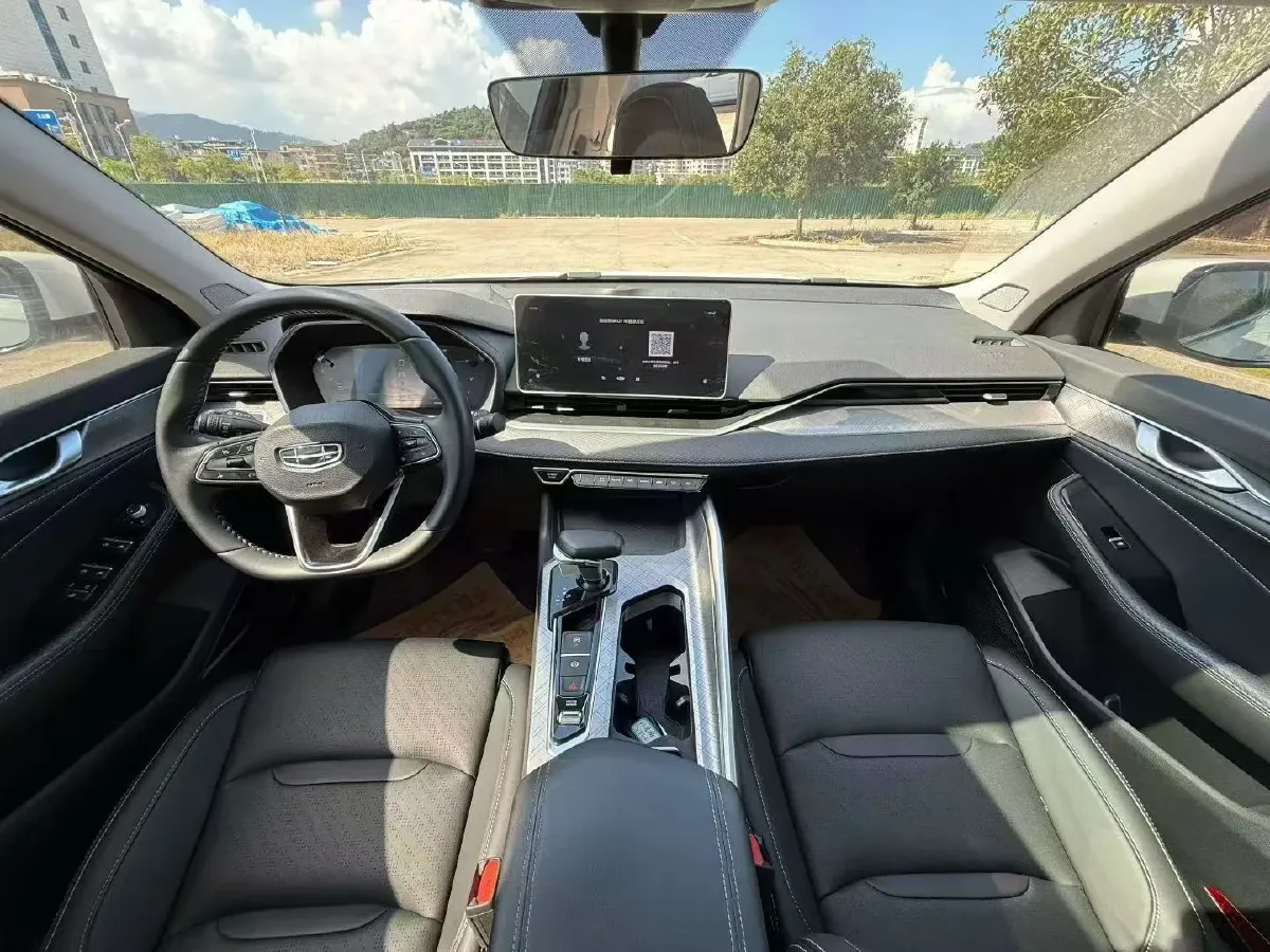 2021 Geely Preface 2.0T 190HP L4 7DCT,autocango,china used car exporter,china ev exporter,chinese used car exporter,chinese used ev exporter