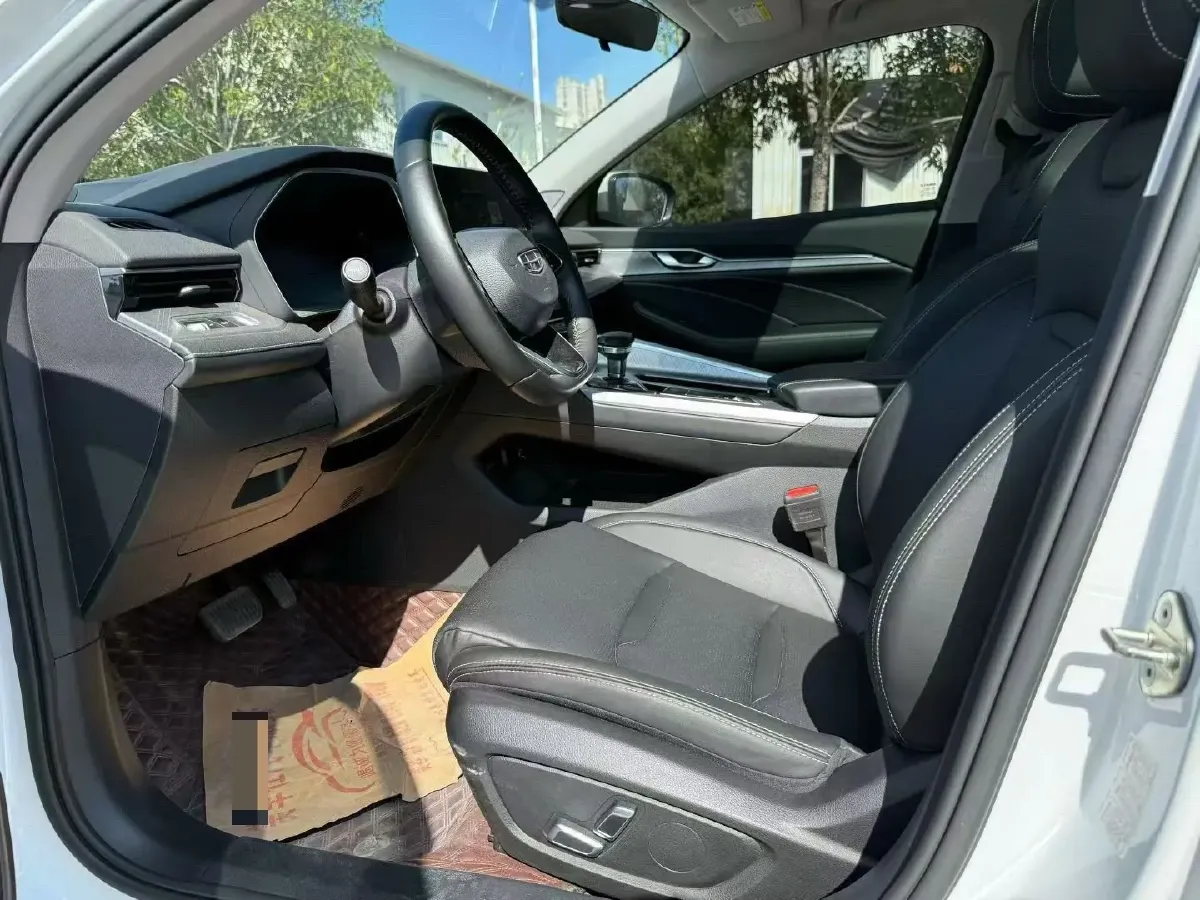 2021 Geely Preface 2.0T 190HP L4 7DCT,autocango,china used car exporter,china ev exporter,chinese used car exporter,chinese used ev exporter