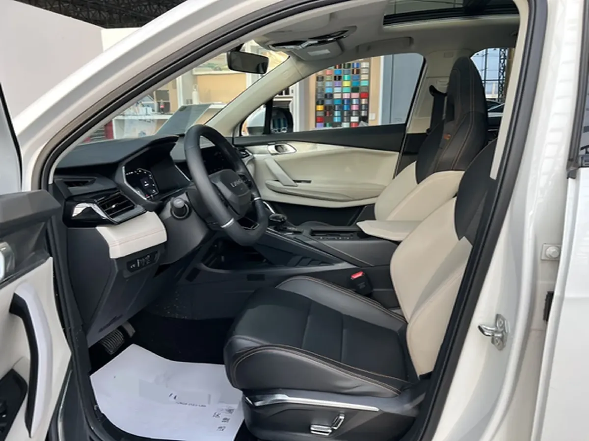 2023 LYNK&CO 06 1.5T 181HP L4 7DCT,autocango,china used car exporter,china ev exporter,chinese used car exporter,chinese used ev exporter