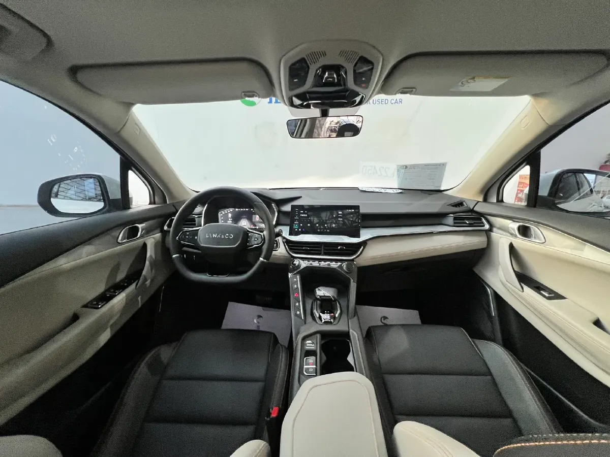 2023 LYNK&CO 06 1.5T 181HP L4 7DCT,autocango,china used car exporter,china ev exporter,chinese used car exporter,chinese used ev exporter