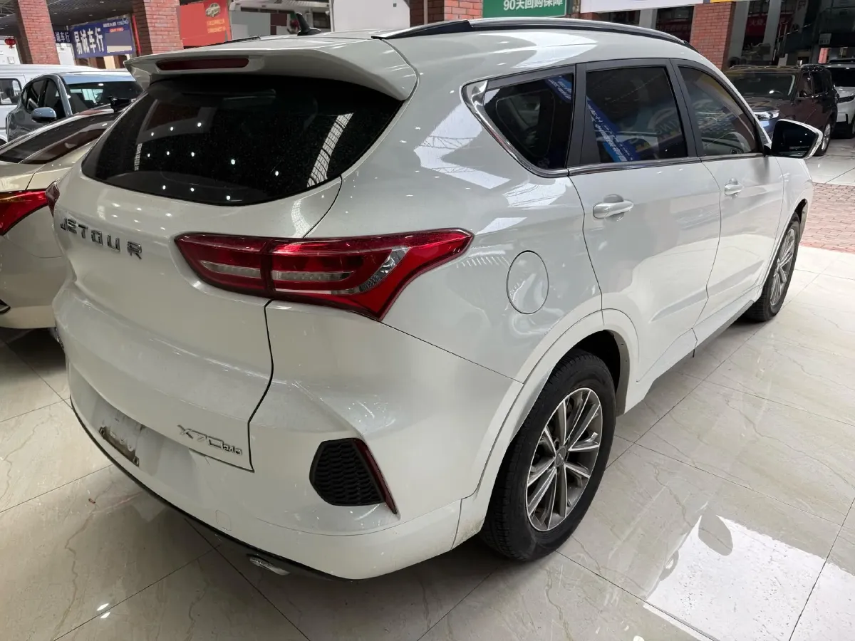 2020 Jetour X70 1.5T 156HP L4 6MT,autocango,china used car exporter,china ev exporter,chinese used car exporter,chinese used ev exporter