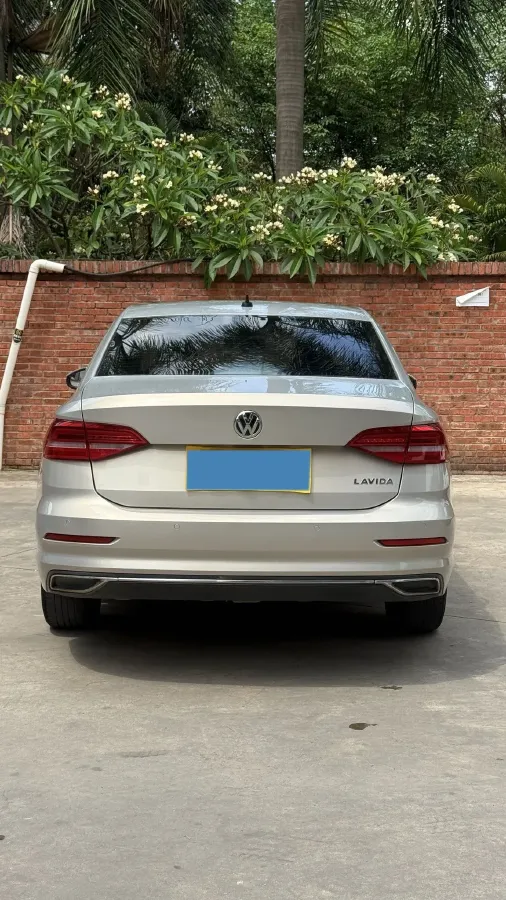 2021 Volkswagen Lavida 1.5L 113HP L4 6AT,autocango,china used car exporter,china ev exporter,chinese used car exporter,chinese used ev exporter