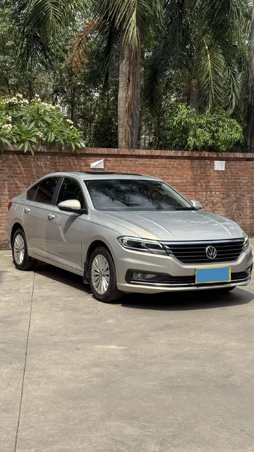 2021 Volkswagen Lavida 1.5L 113HP L4 6AT,autocango,china used car exporter,china ev exporter,chinese used car exporter,chinese used ev exporter