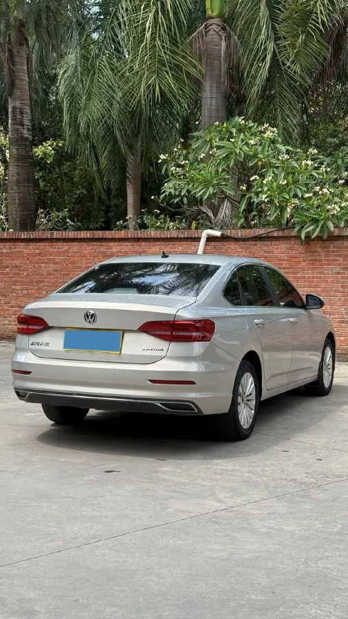 2021 Volkswagen Lavida 1.5L 113HP L4 6AT,autocango,china used car exporter,china ev exporter,chinese used car exporter,chinese used ev exporter