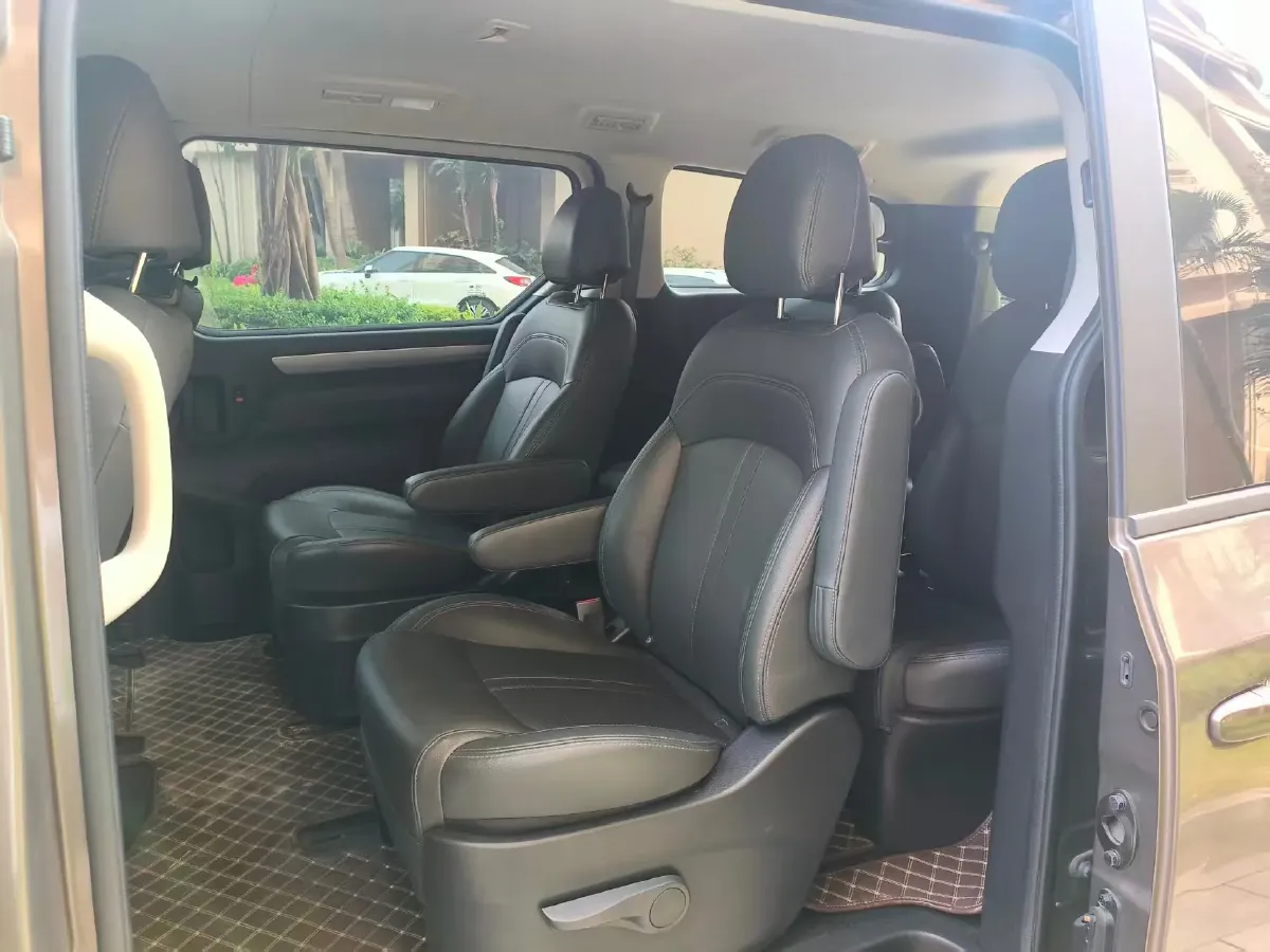 2022 MAXUS G10 2.0T 224HP L4 8AT,autocango,china used car exporter,china ev exporter,chinese used car exporter,chinese used ev exporter