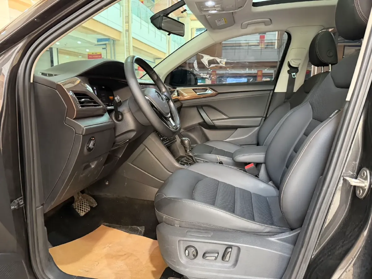 2022 Volkswagen Tharu 1.4T 150HP L4 7DCT,autocango,china used car exporter,china ev exporter,chinese used car exporter,chinese used ev exporter