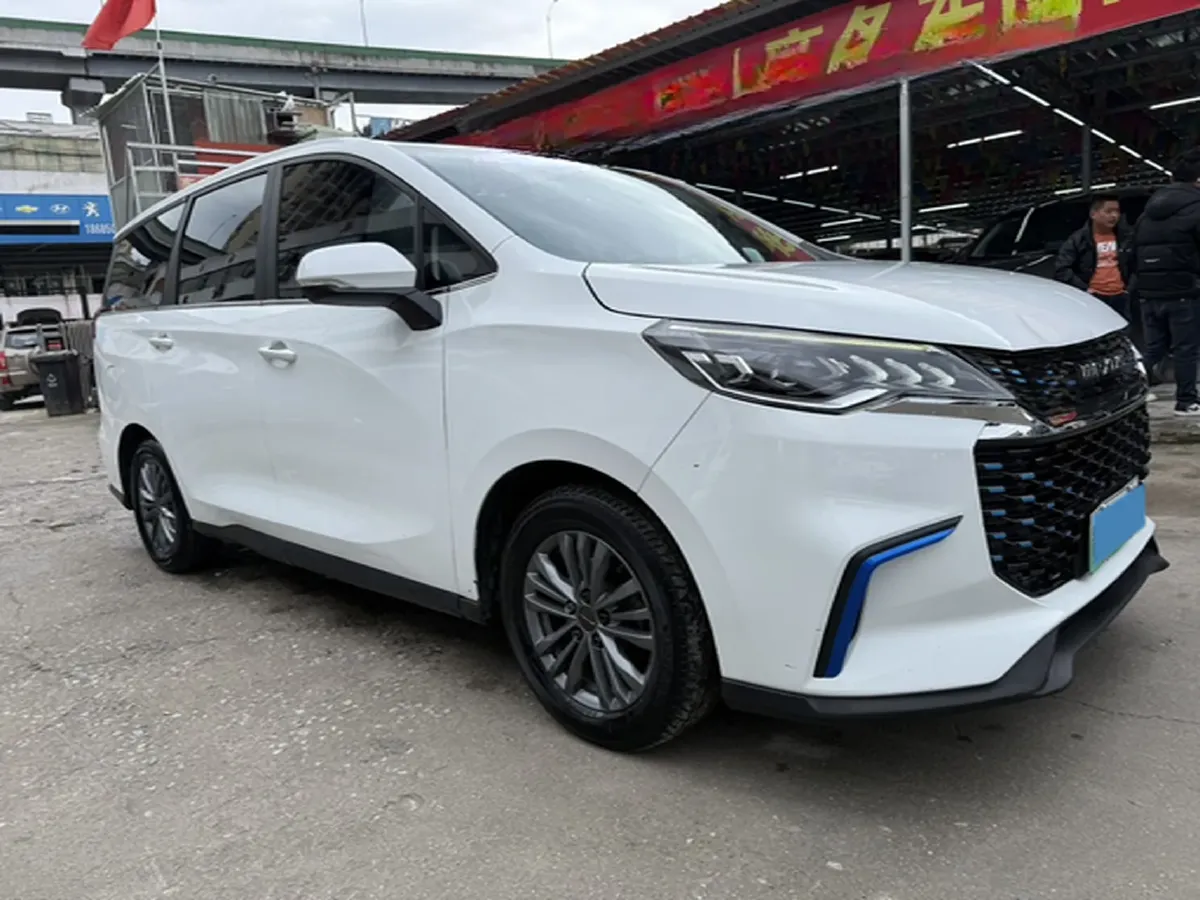 2020 MAXUS Euniq 5 BEV 52.5KWH,autocango,china used car exporter,china ev exporter,chinese used car exporter,chinese used ev exporter