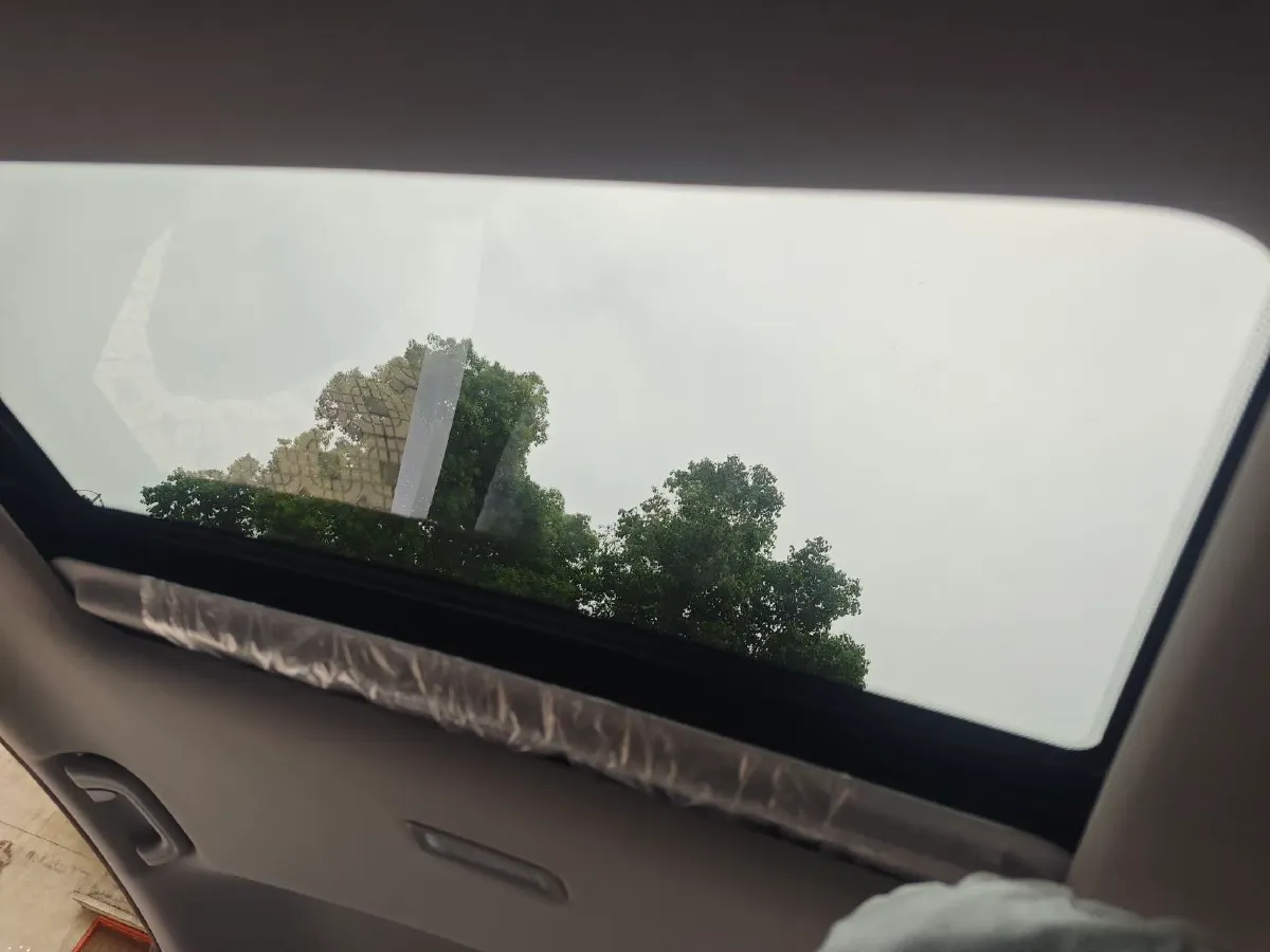 2024 Geely Binray 1.5T 181HP L4 7DCT,autocango,china used car exporter,china ev exporter,chinese used car exporter,chinese used ev exporter