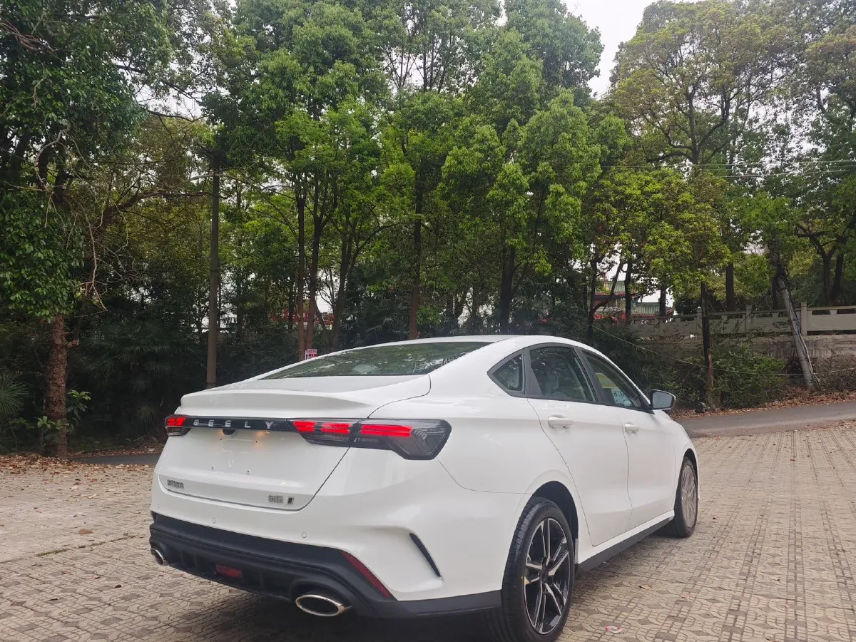 2024 Geely Binray 1.5T 181HP L4 7DCT,autocango,china used car exporter,china ev exporter,chinese used car exporter,chinese used ev exporter