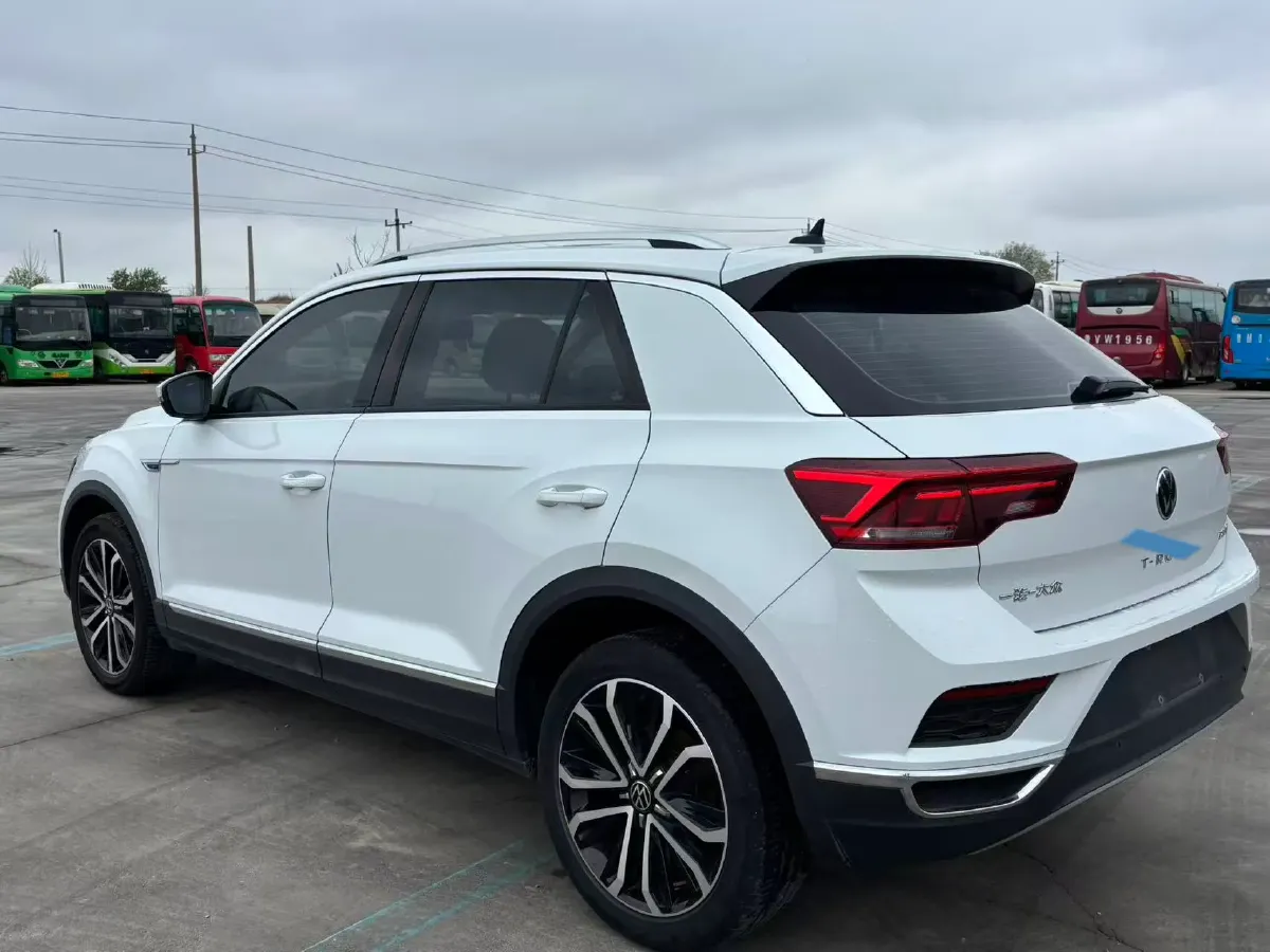 2022 Volkswagen T-Roc 1.4T 150HP L4 7DCT,autocango,china used car exporter,china ev exporter,chinese used car exporter,chinese used ev exporter