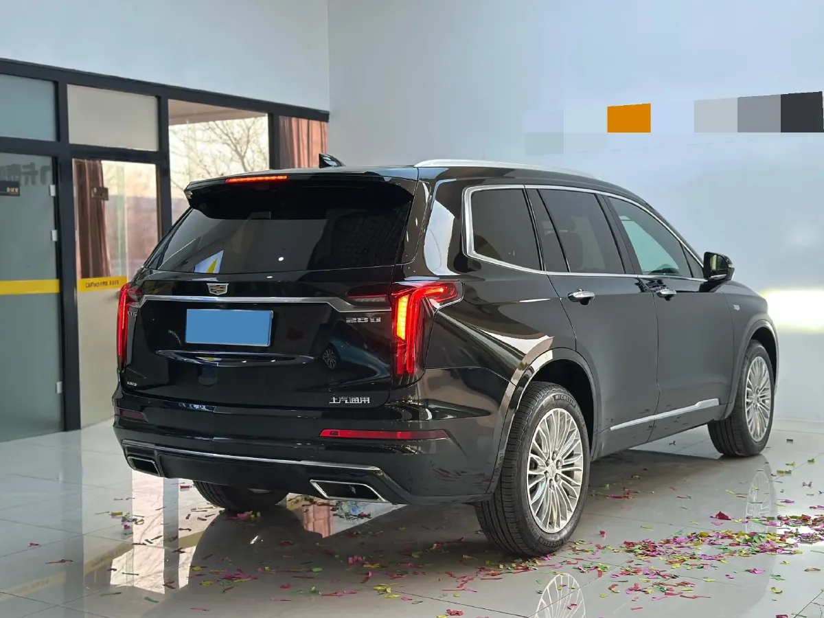 2025 Cadillac XT6 2.0T 237HP L4 9AT,autocango,china used car exporter,china ev exporter,chinese used car exporter,chinese used ev exporter