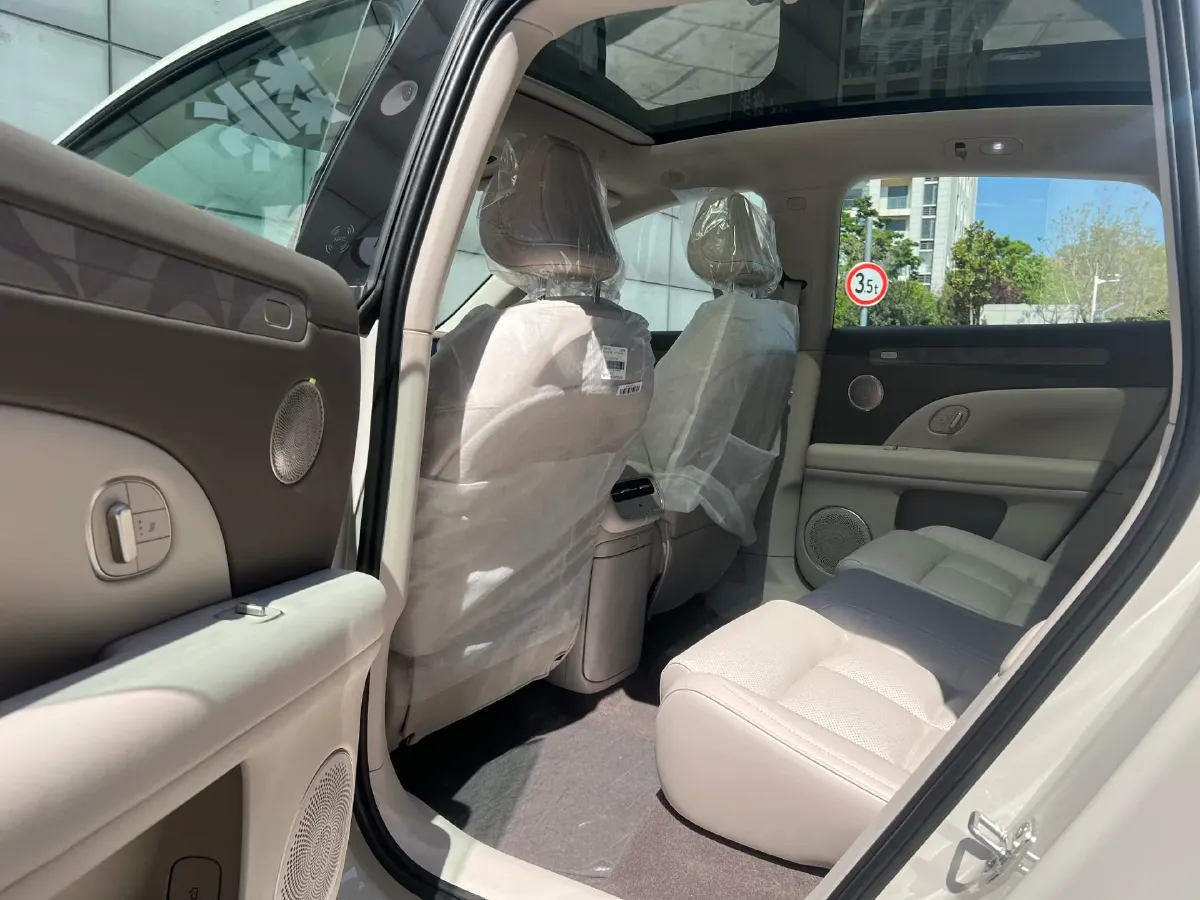 2026 IM LS6 BEV,autocango,china used car exporter,china ev exporter,chinese used car exporter,chinese used ev exporter